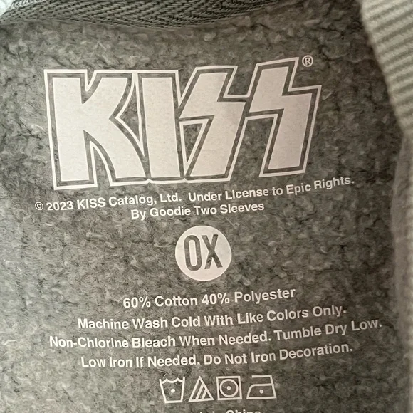 PLUS SIZE || KISS Women's Green Crew Neck Sweater - Picture 3 of 5